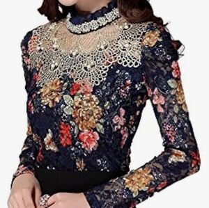 Money Rabbit Floral Lace Long Sleeve Top